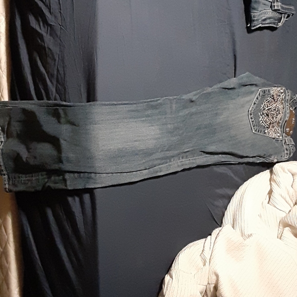 Miss Me Jeans - Picture 5 of 6